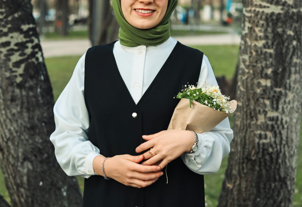 Itzhak Ezratti's Wife