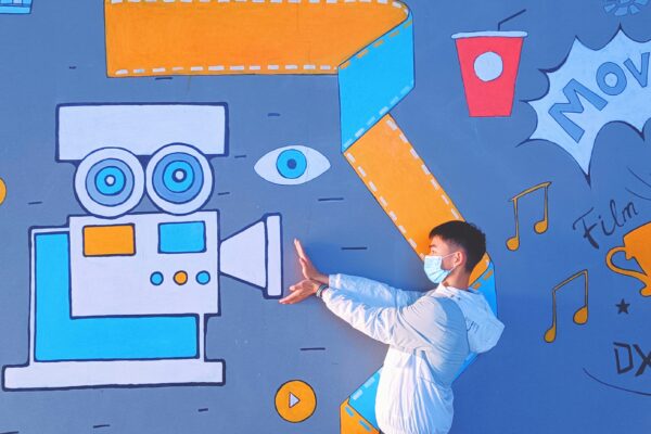 Bella Thorne Net Worth Revealed