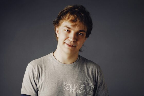 zachary gleaves