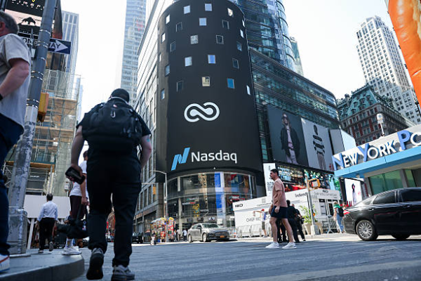 nasdaq private market